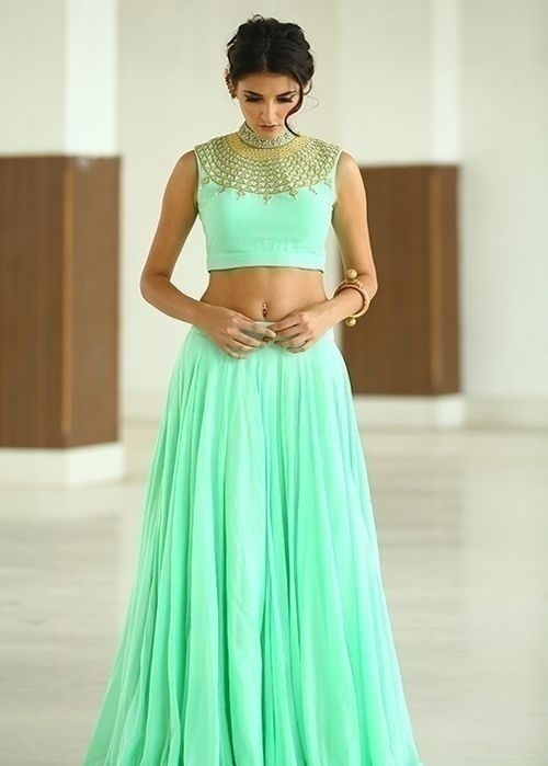 Gorgeous Bridal Lehenga Choli Fashion Guide for the Minimalistic Bride