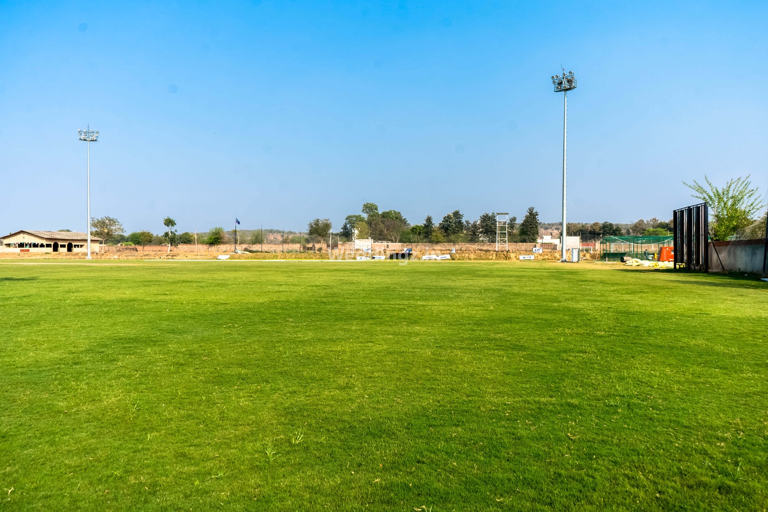 Backyard Sports Club Sector 60, Gurugram Wedding Lawn WeddingZ.in