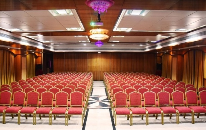 Hotel Chennai Deluxe, Koyambedu Hotel Chennai Deluxe