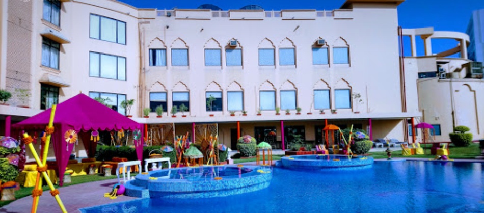 Hotel The Gold Palace And Resorts, Kukas Hotel The Gold Palace And Resorts