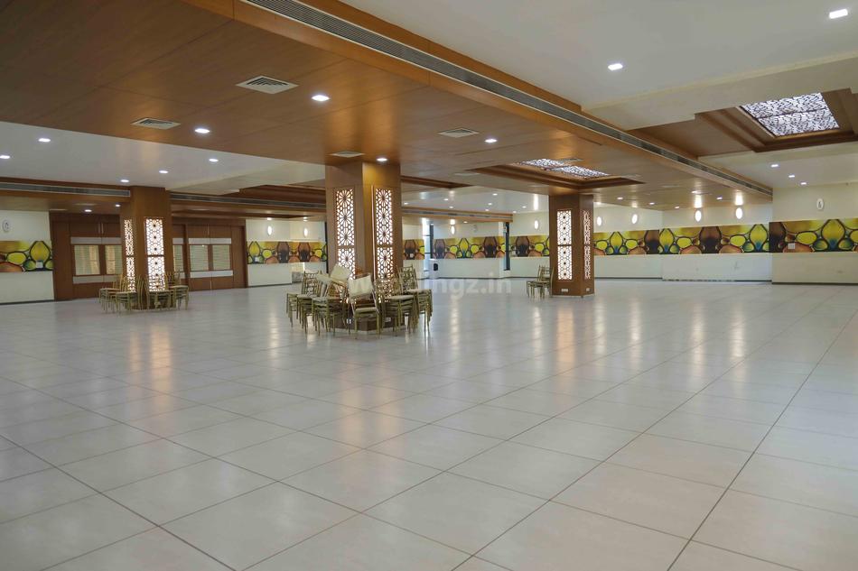 Nakshatra Banquets And Conventions Harni, Baroda Banquet Hall