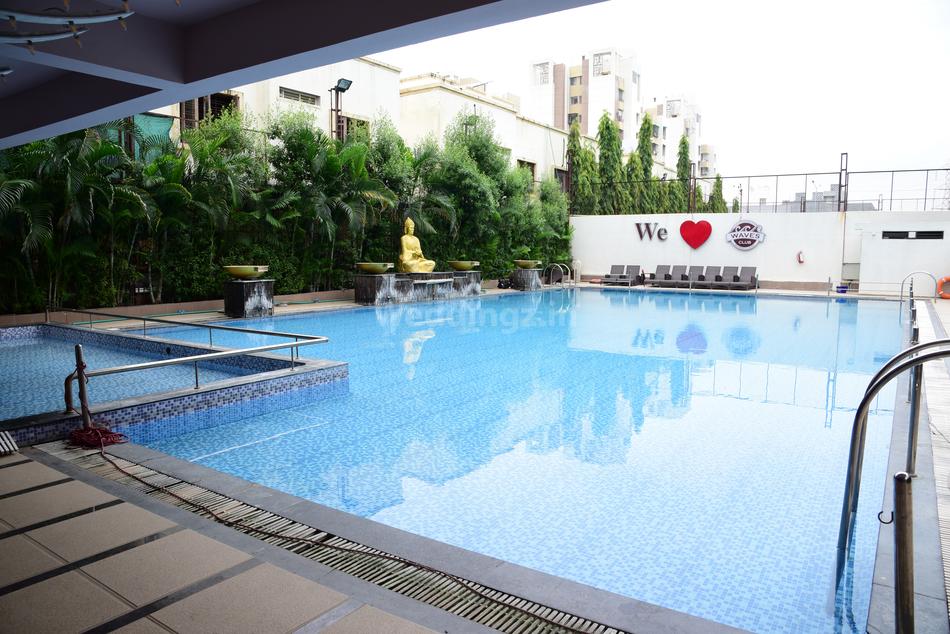 Waves Club Bhayli, Baroda Banquet Hall Wedding Lawn WeddingZ.in