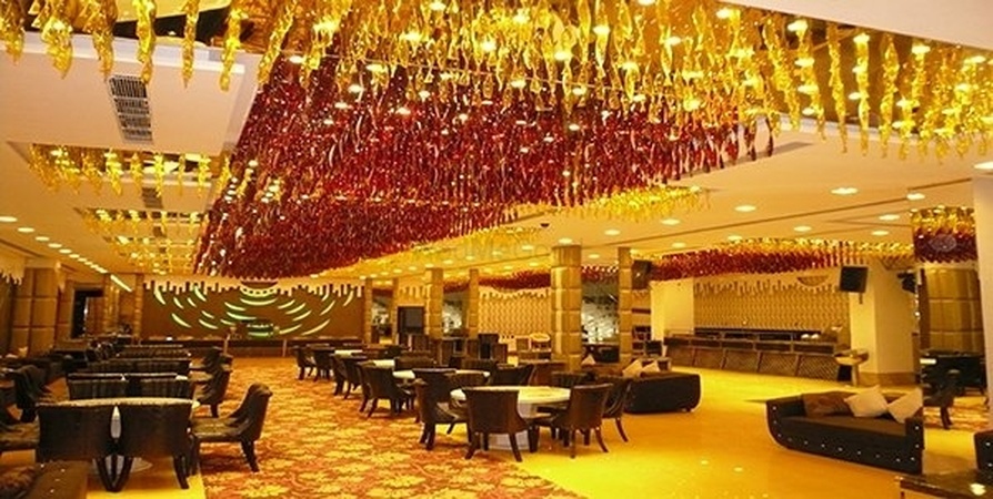 Pearl Grand, Vivek Vihar Pearl Grand