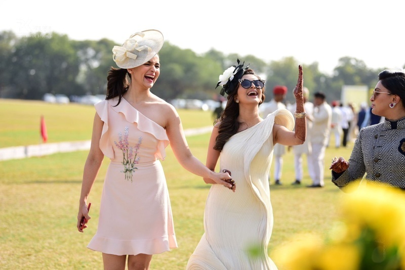 Alia Bhatt Sets Major Bridesmaid Goals With Chic And Sexy Ethnic Wear  Outfits, Take A Look - News18