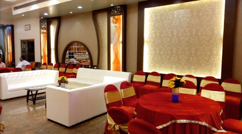 Valentine Banquet, Moti Nagar Valentine Banquet