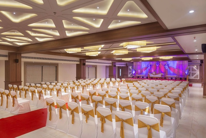 Krishna Palace Hotel Mira Road Mumbai - Banquet Hall