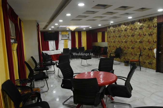 Heera Holiday Inn, Behala Heera Holiday Inn
