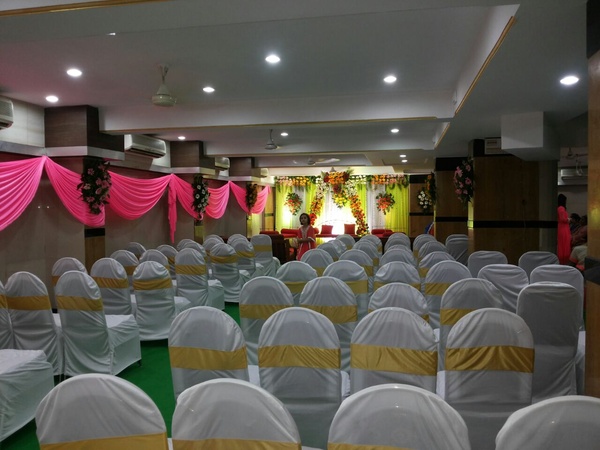 Meena Kumari Hall, Jogeshwari Meena Kumari Hall