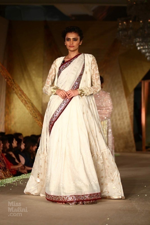 All the Wedding Inspiration You Need from Manish Malhotra’s Regal Threads Collection