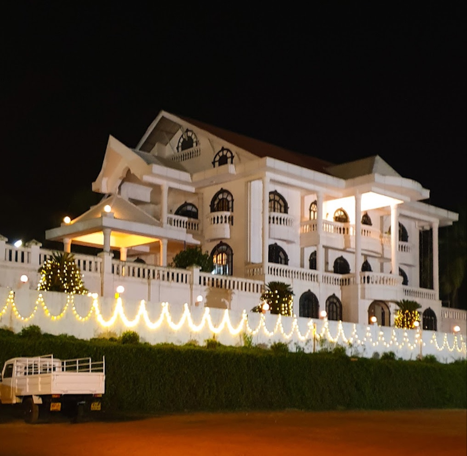The White House Venue Margao, Goa Banquet Hall Wedding Lawn