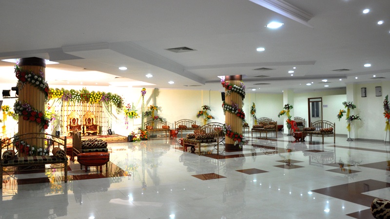 Eastern Metropolitan Club, Santoshpur Eastern Metropolitan Club