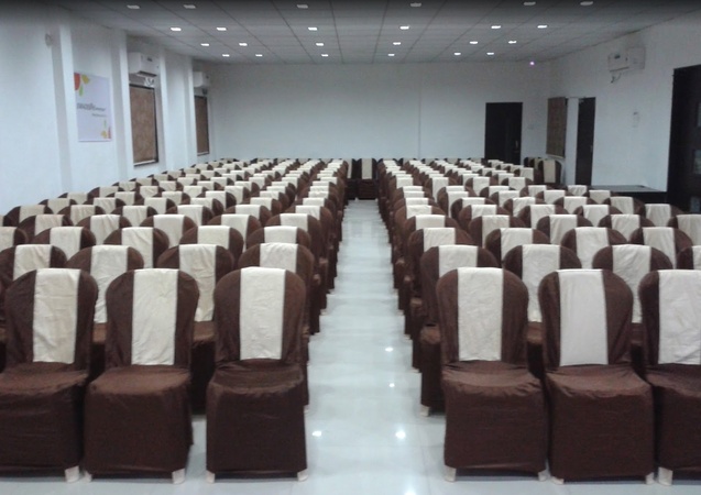Hotel Citizen , Varachha Hotel Citizen