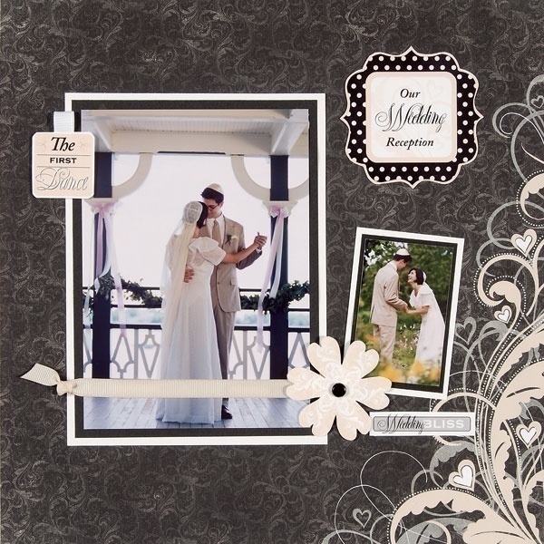 SCRAPBOOK STYLE WEDDING PHOTO ALBUM