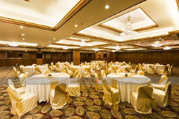 Clarks Exotica Resort And Spa, Bangalore - Wedding Resorts in Bangalore 