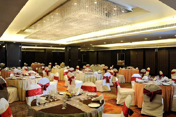 Dv Manor Banquet Hall, Vijayawada - Banquet Hall in Vijayawada