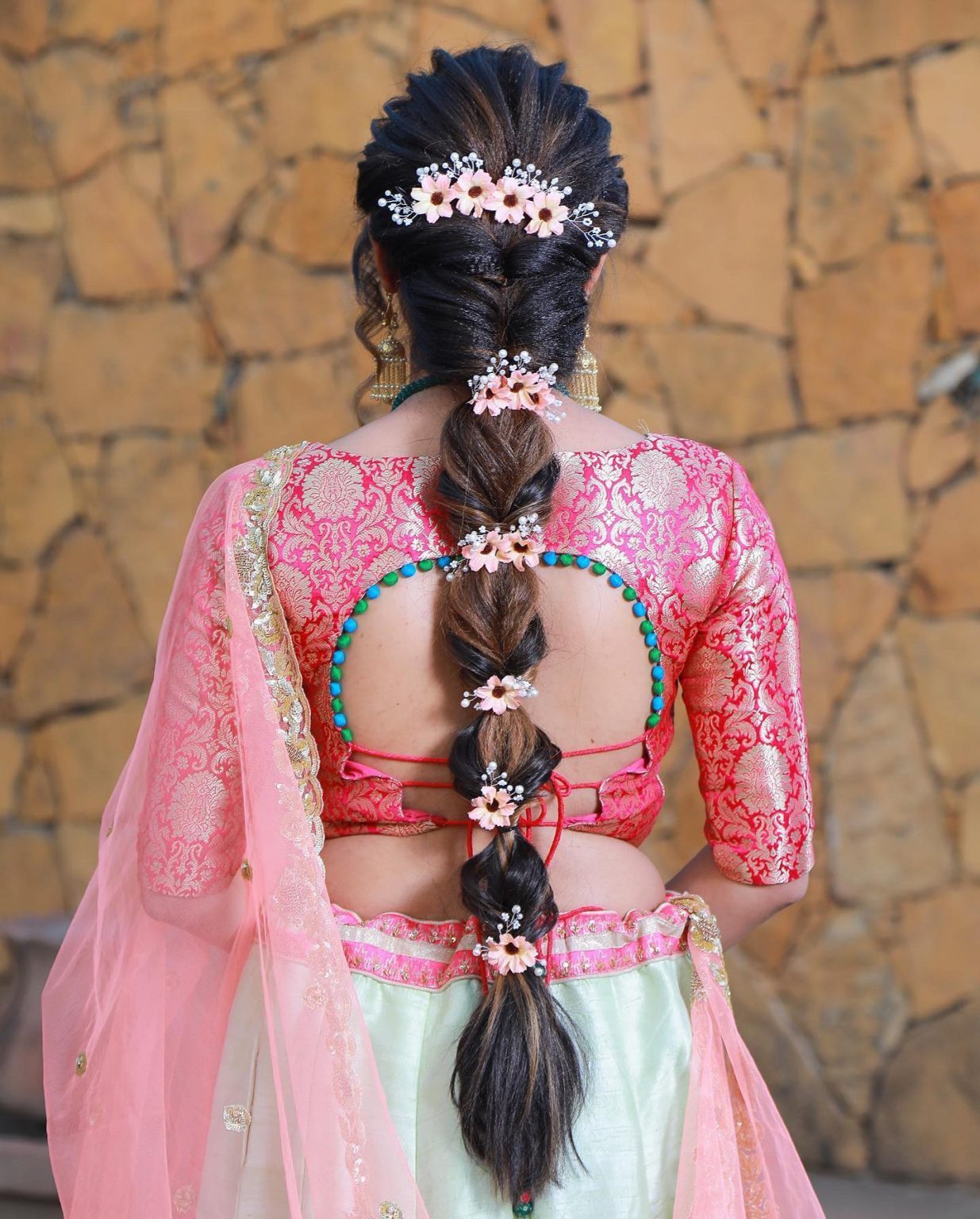 10 Beautiful Floral Hairstyles for Brides and Bridesmaids Bridal Look