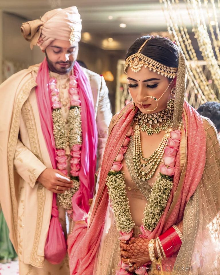 25+ Bride and Groom Dress Colour Combinations that You Cannot Go Wrong ...