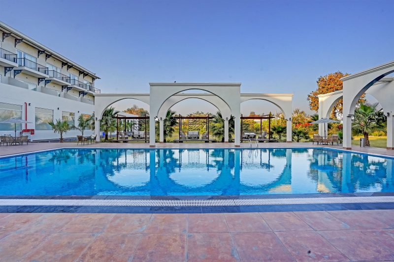 Sunday Resort & Banquet Manesar - Poolside