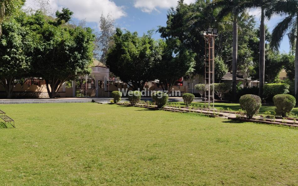 Vighnaharta Garden Hadapsar, Pune Banquet Hall Wedding Lawn