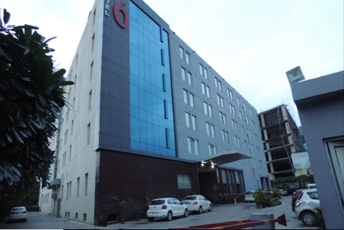 Hotel 6, Zirakpur Hotel 6