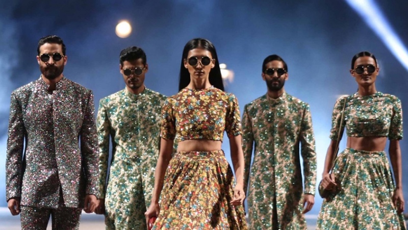 Top Bridal Looks from Lakme India Fashion Week 2015, Bridal Wear