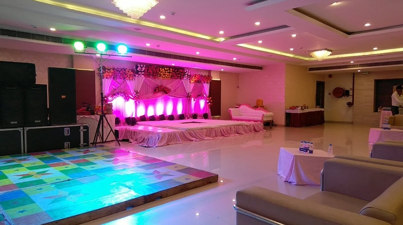 Sapna Clarks Inn, Vikas Nagar Sapna Clarks Inn