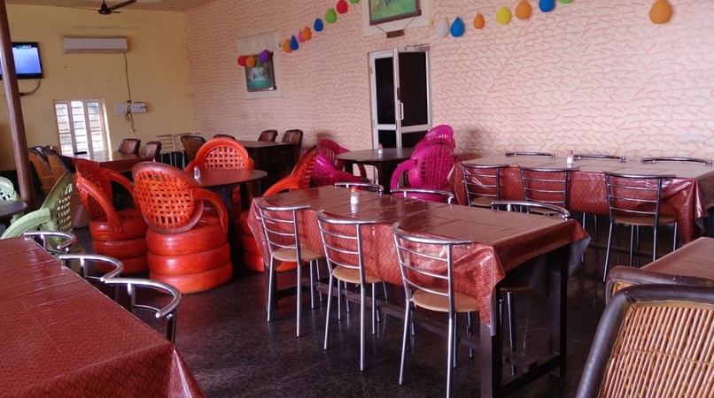 Pari Restaurant and Banquet, Sikar Road Pari Restaurant and Banquet