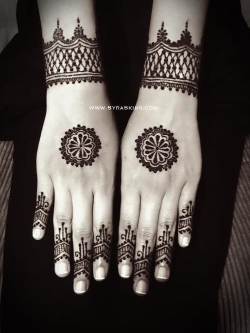 Unconventional Mehndi Designs for the Modern Bride