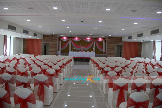 P D Khakhar Banquet, Malad West P D Khakhar Banquet