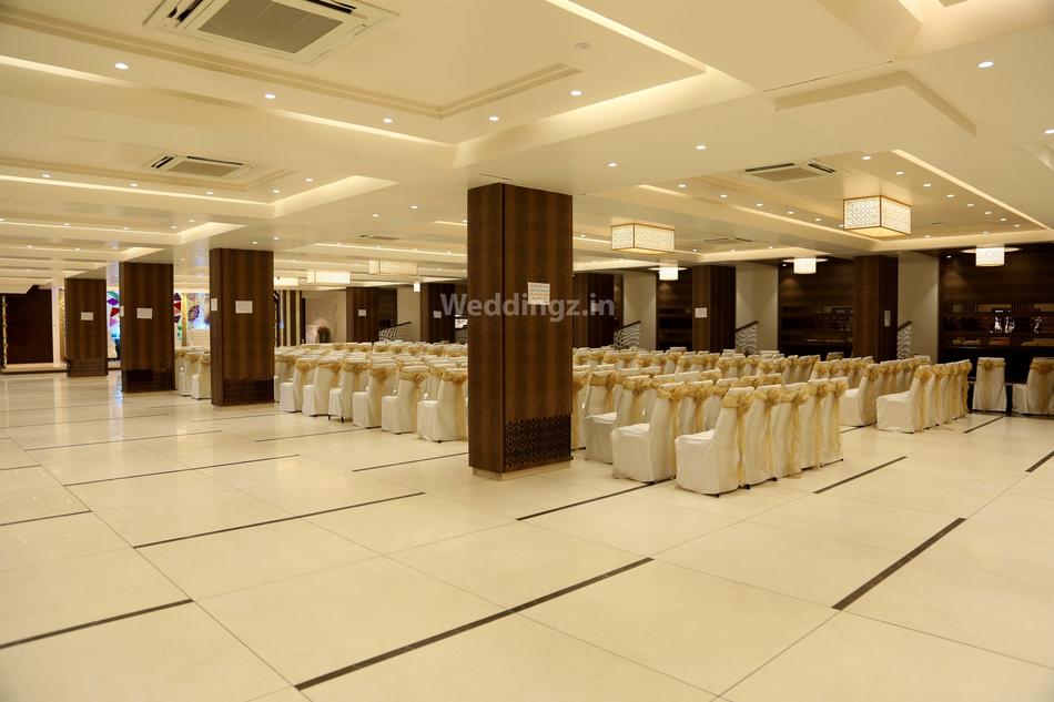 Radhe Krishna The Grand Banquet Hall Ulhasnagar, Mumbai Banquet Hall