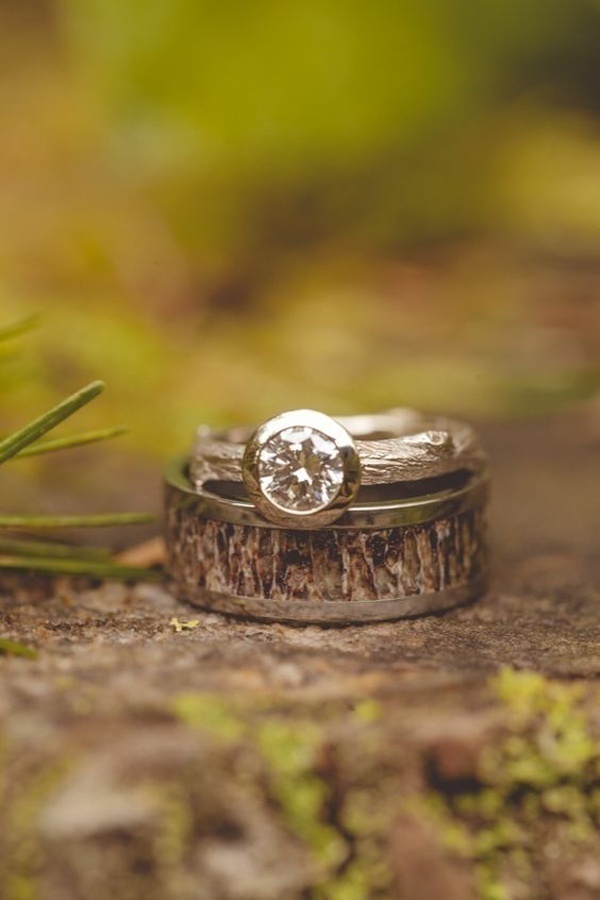 10 Strikingly Unique Wedding Band Ideas for Couples - Blog