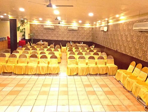 Pindiz Plaza, Kidwai Nagar Pindiz Plaza