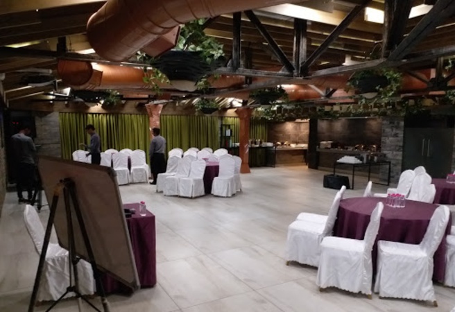 Regenta Central Antarim Hotel, Navrangpura Regenta Central Antarim Hotel