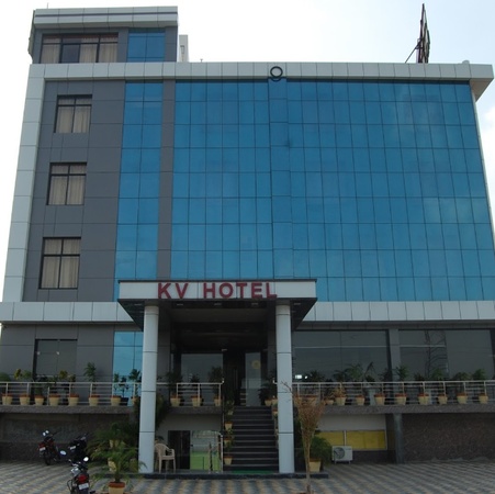KV Hotel and Restaurant, Chomu KV Hotel and Restaurant