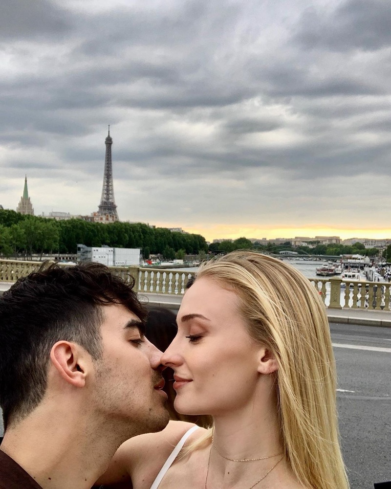 Sophie Turner and Joe Jonas' love story in photos