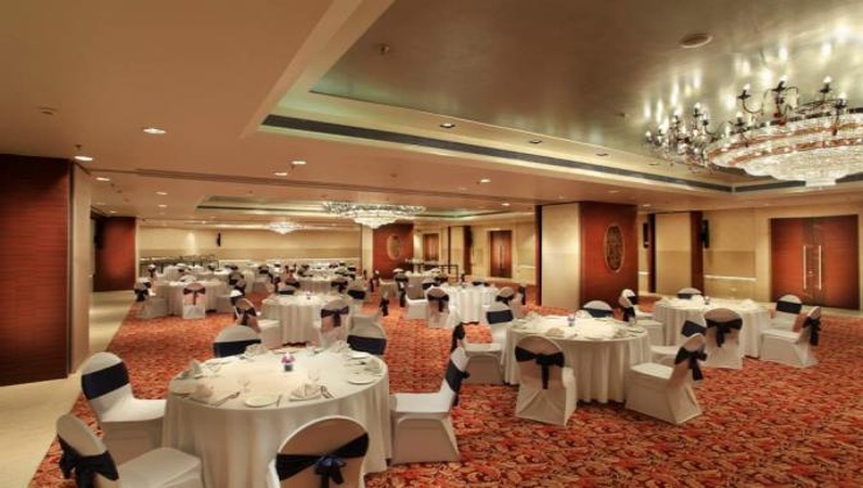 Mahagun Sarovar Portico Hotel, Vaishali Mahagun Sarovar Portico Hotel