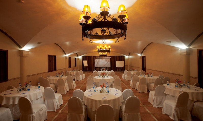 Waterstones Hotel Andheri East, Mumbai | Banquet Hall ...