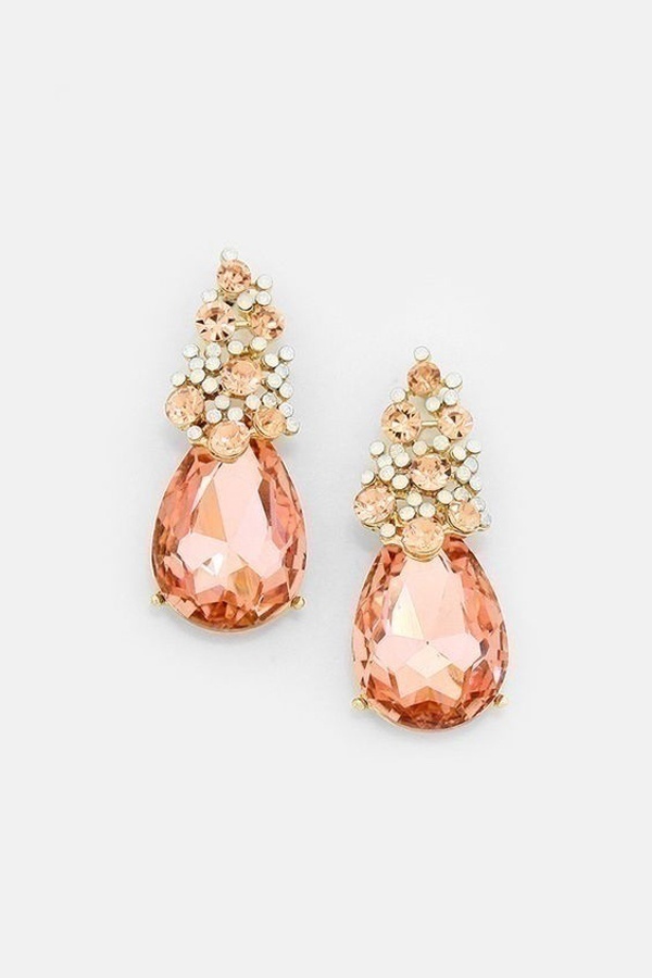 Tips and Tricks on How to Shimmer Up Your Bridal Makeup and More Blog