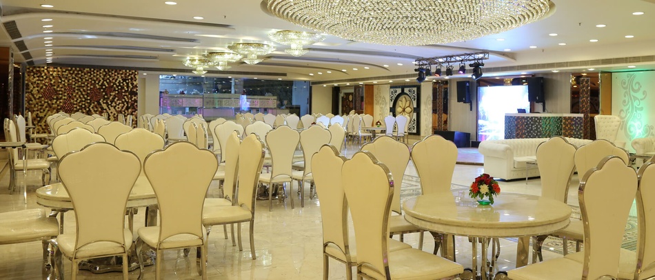 Pearl Grand Champagne, Vivek Vihar Pearl Grand Champagne