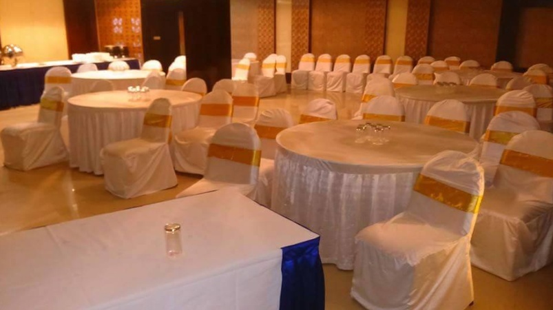 Hotel Cosmos, Vrindavan Colony Hotel Cosmos