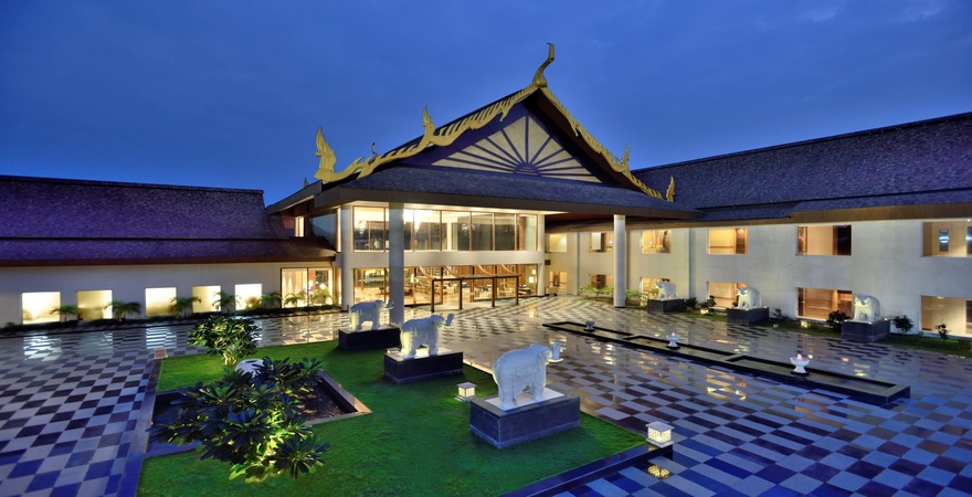 Radisson Blu Resort & Spa, Karjat Radisson Blu Resort & Spa