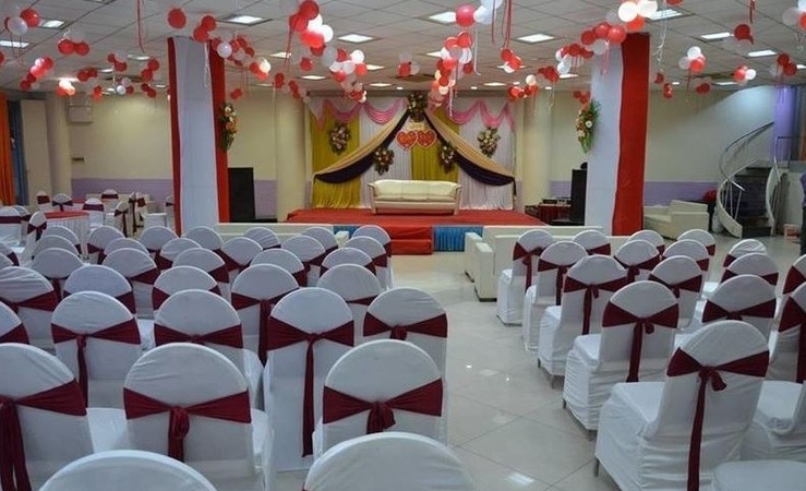 Foodies Banquets, Chembur Foodies Banquets
