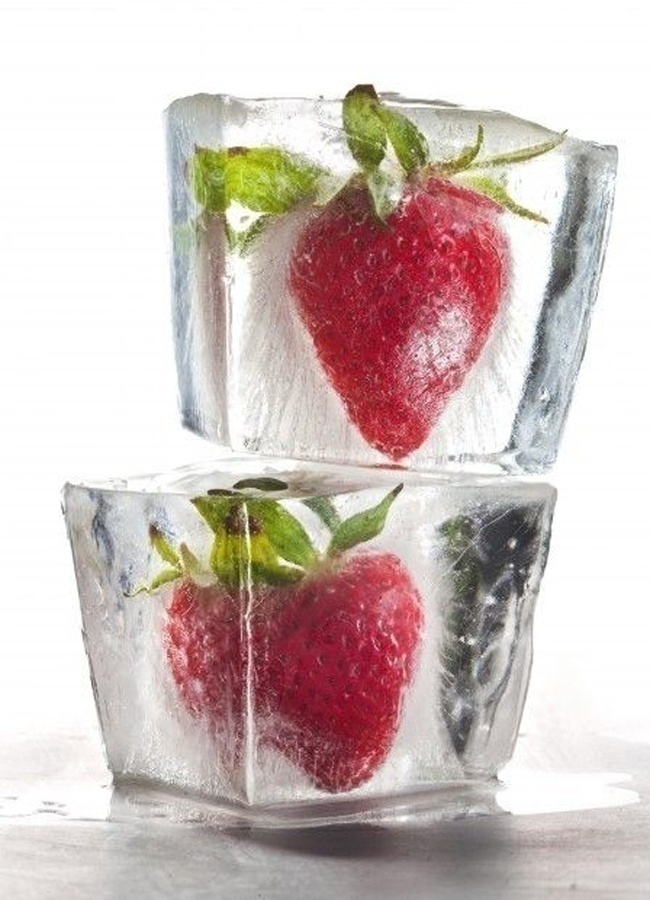 Edible Flower Ice Cubes