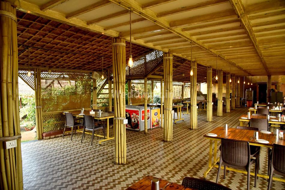 Hotel Swaraj Trimbak Road, Nashik Wedding Lawn Wedding Hotel