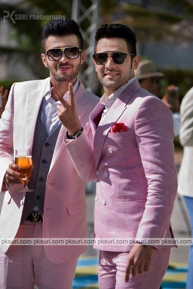 Look Dashing in Pink – Style Guide Handpicked From Our Real Weddings