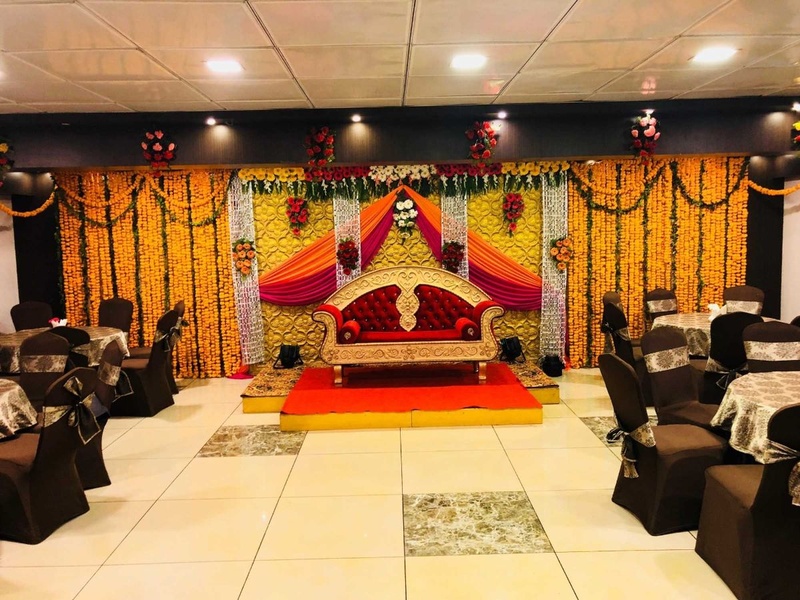 Wedding reception halls in Lucknow for a special wedding!