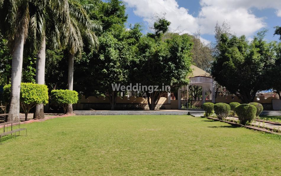 Vighnaharta Garden Hadapsar, Pune Banquet Hall Wedding Lawn