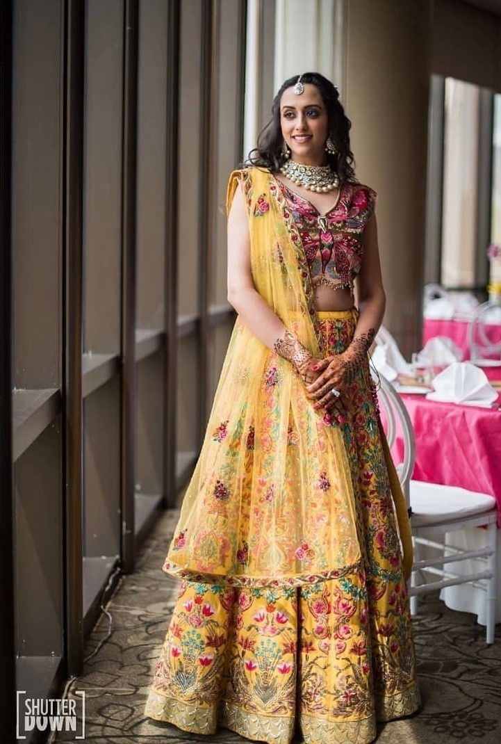 Brides These Light-Weight Lehengas Are The BEST Outfit For Your