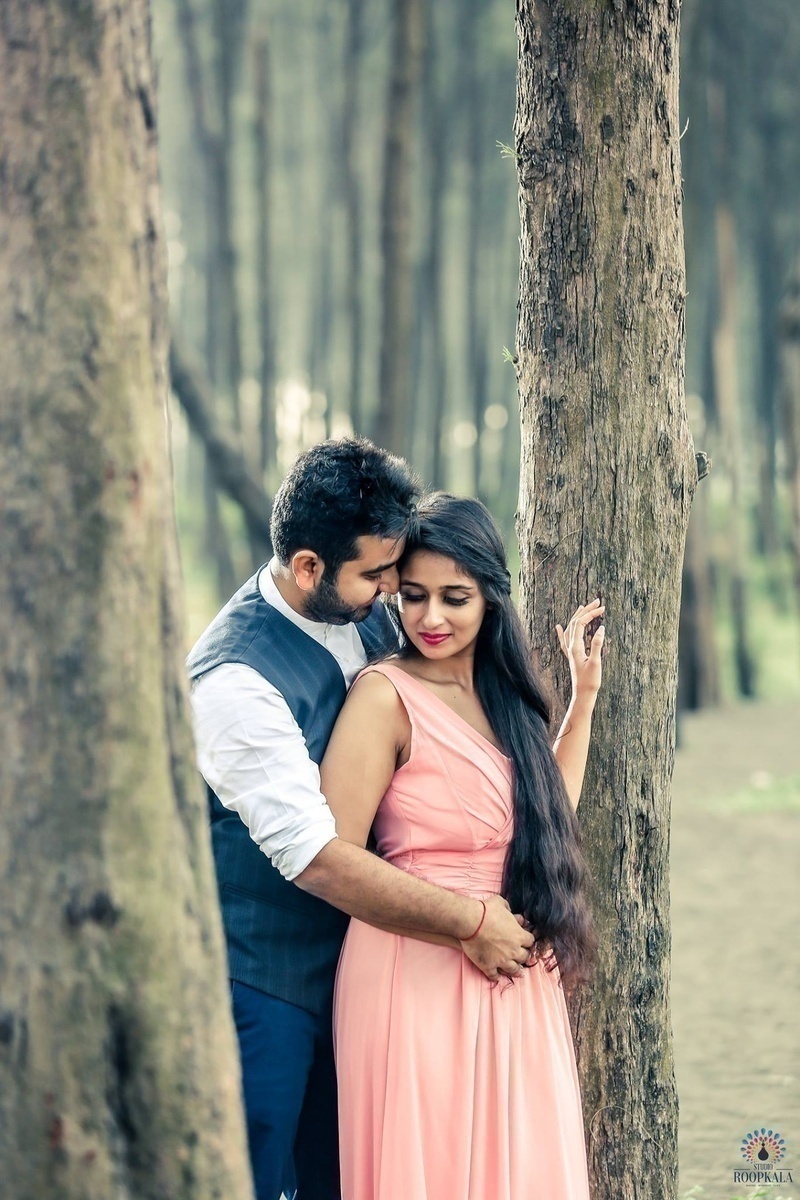 Vintage Pre Wedding Photoshoot In Mumbai With An Old World Charm Blog