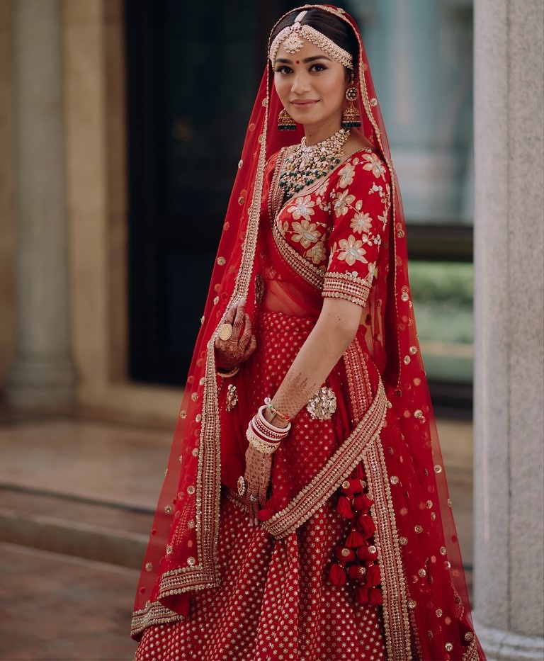 wedding red lehenga